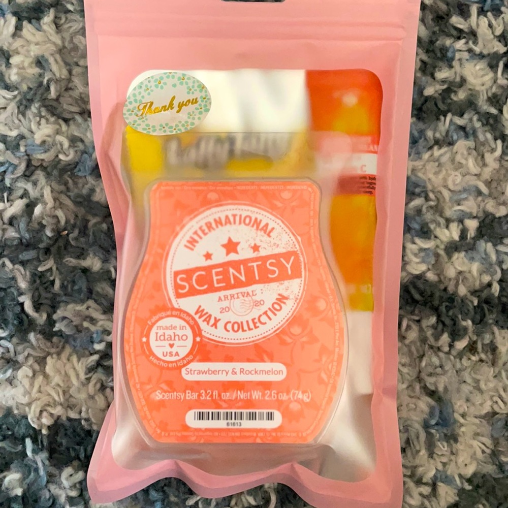 ⭐️Mini International bundle ⭐️